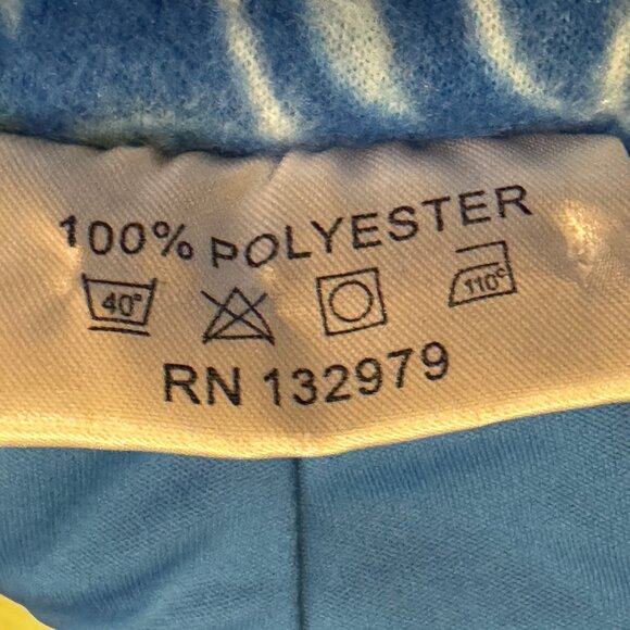 NWOT Jump In With Both Feet Shark Frenzy Onesie with Hood Size Large Plus - Picture 7 of 8